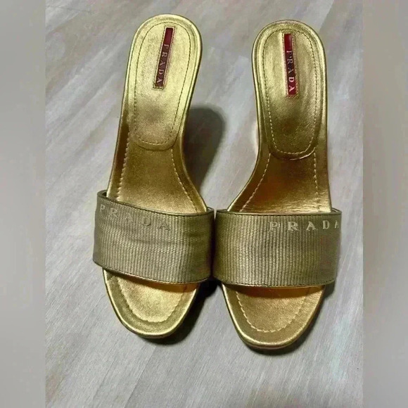 PRADA Patent Gold Leather And Fabric Logo Heel Wedge Sandals Size 39.5 - Picture 1 of 11
